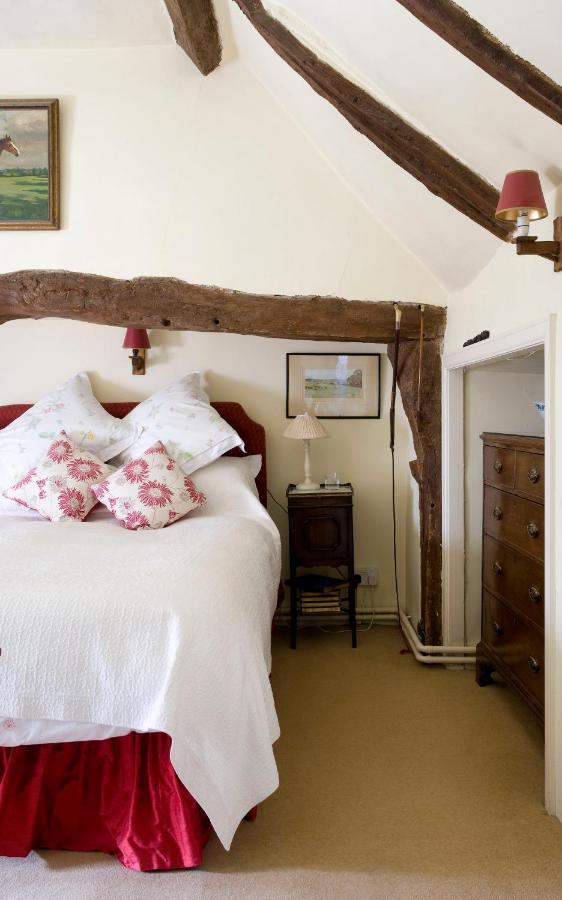The Old Manor House Bed & Breakfast Halford  Exterior photo